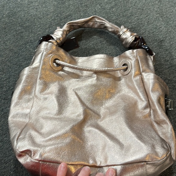 Metallic pink leather Coach bag used one day - Picture 3 of 11